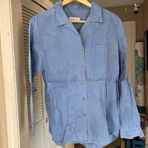 Irish linen lightish blue shirt